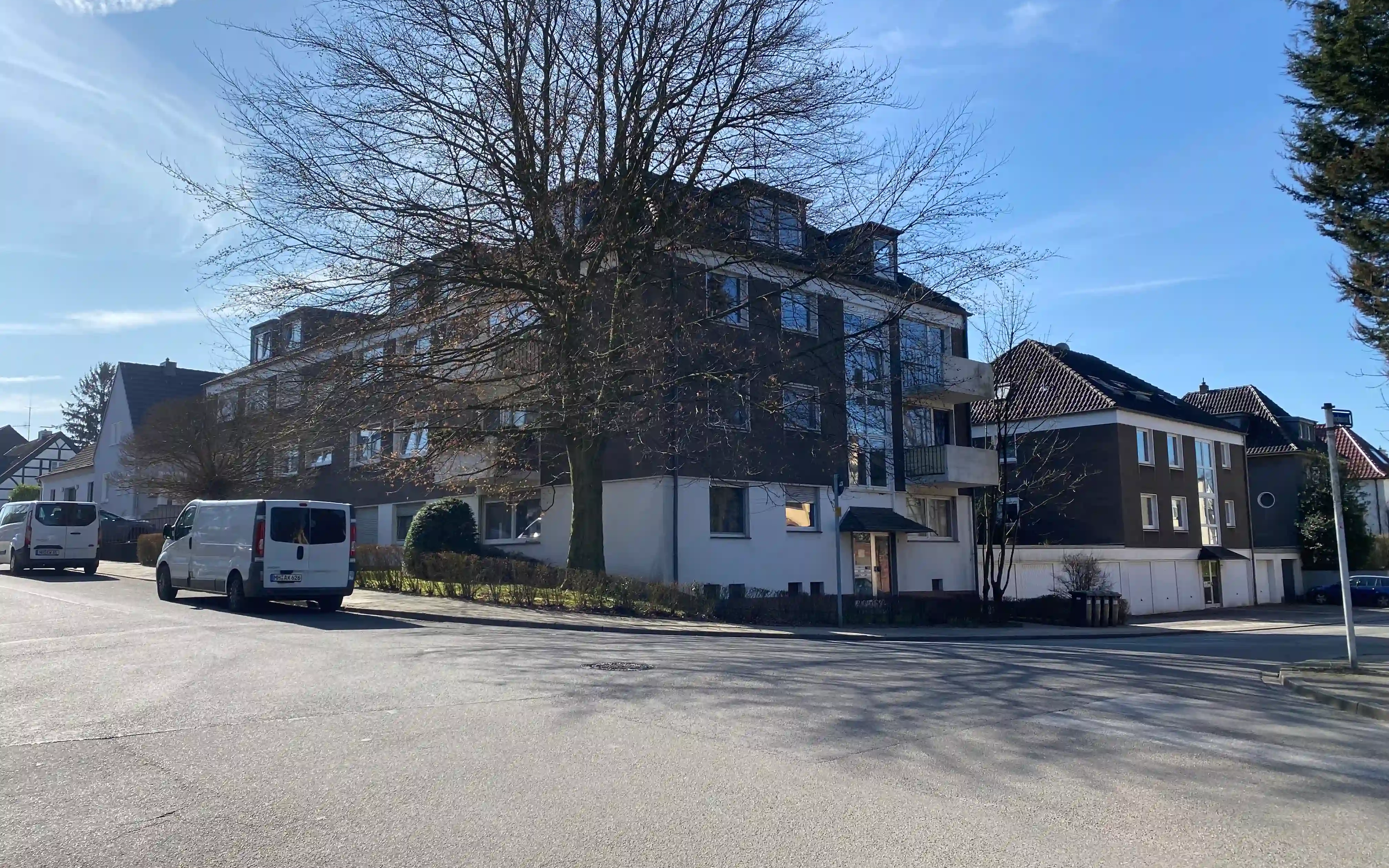 Mehrfamilienhaus, energetisch saniert, umgesetztes Projekt