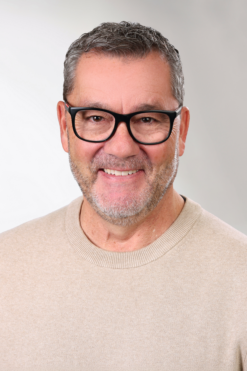 Livio Stäblerr, Curvéer Immobilien, Immobilienvermarktung