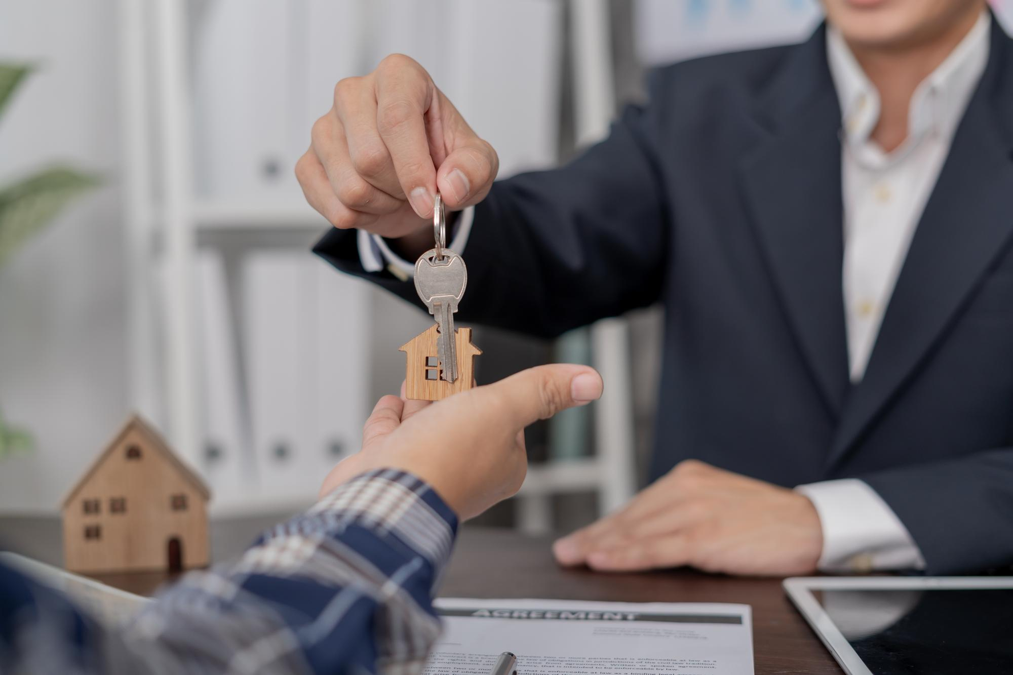 Familie – Immobilie schnell verkaufen München, LB Immobilien Bayern