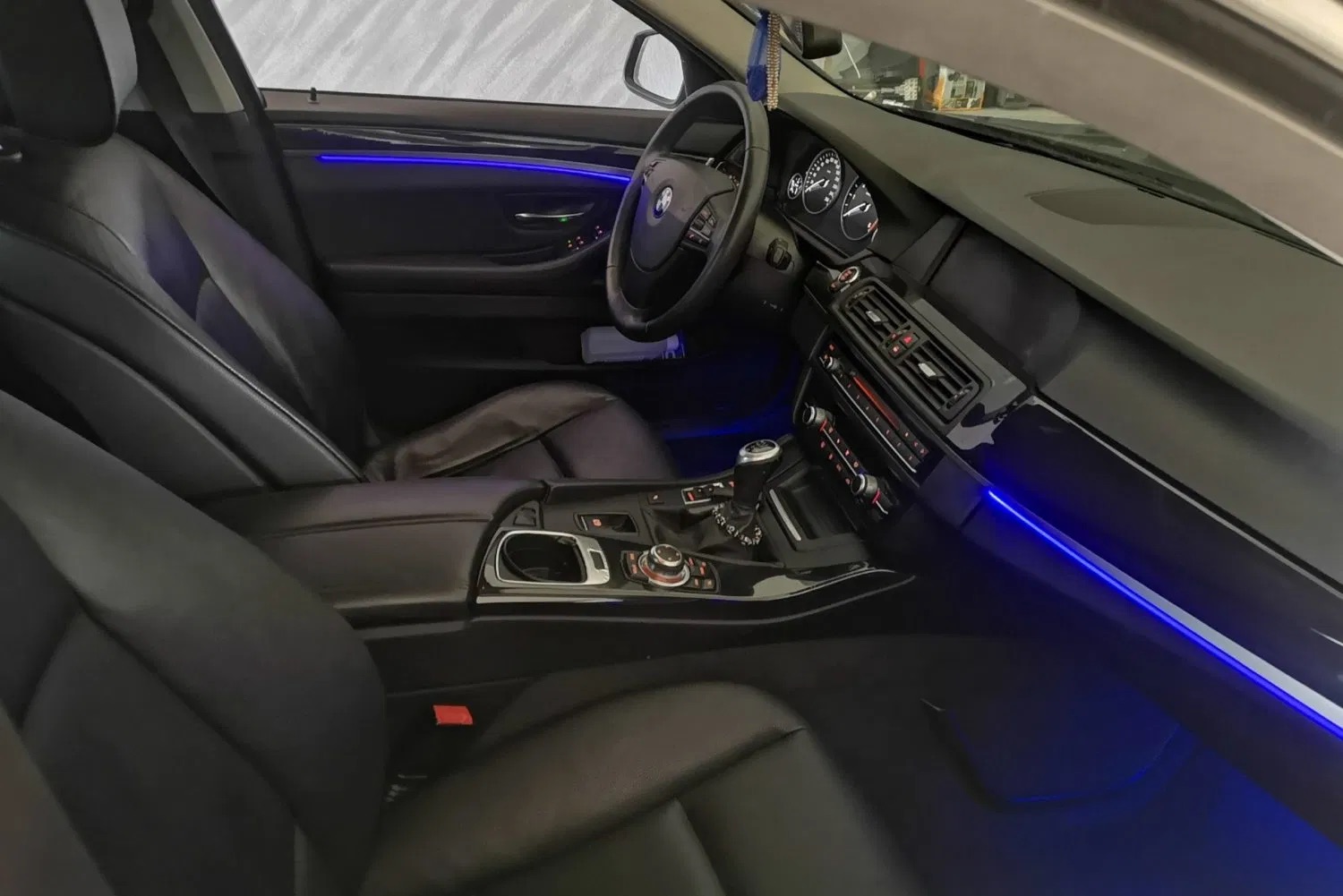 Ambientebeleuchtung im BMW 5er