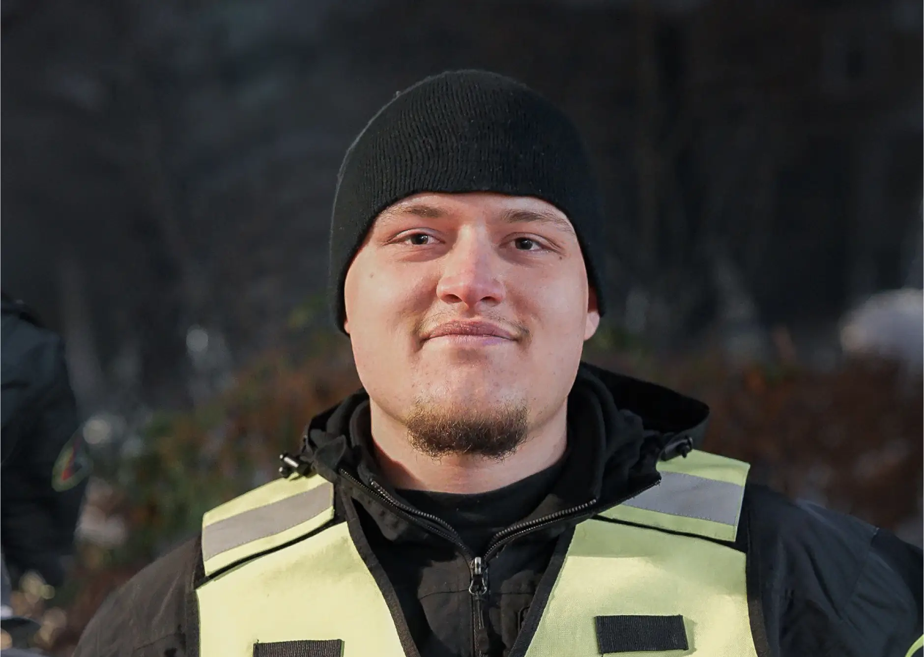 Sicherheitsmitarbeiter der WSD Security im Regen
