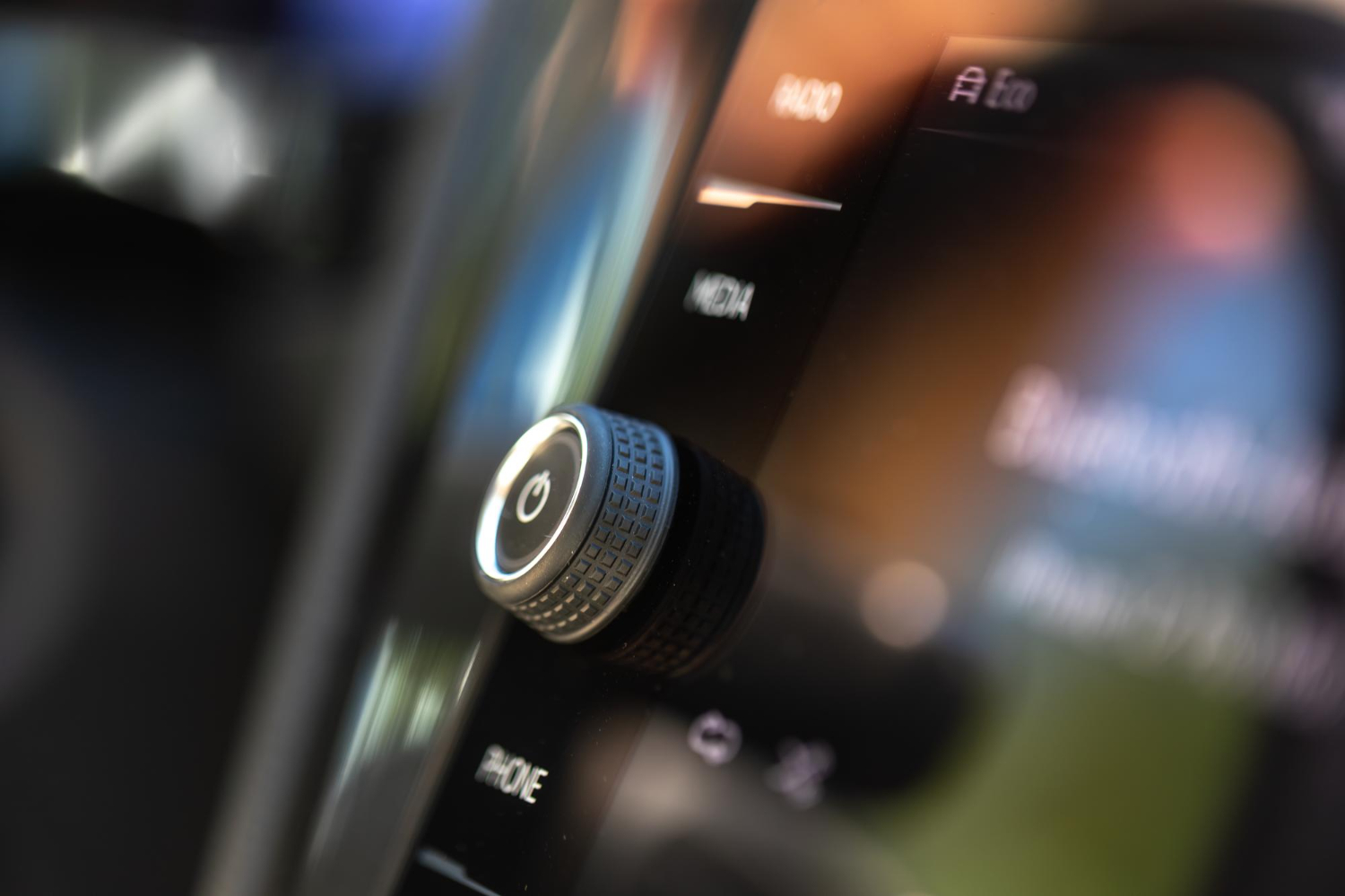 Multimedia Nachrüstung