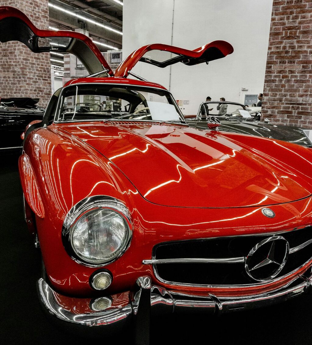 Versicherung von hochwertigen Oldtimern, wie zum Beispiel dem Mercedes 300 SL