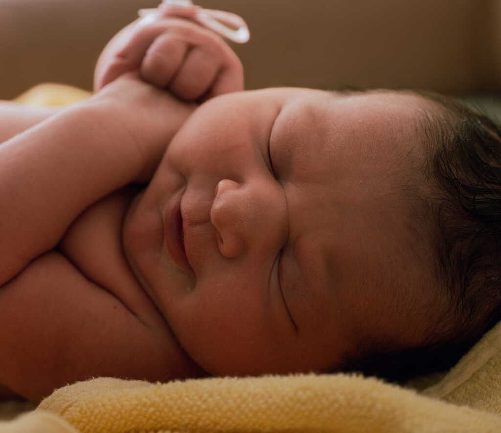 Neugeborenen-Fotografie – Baby-Fotoshooting für Neugeborene