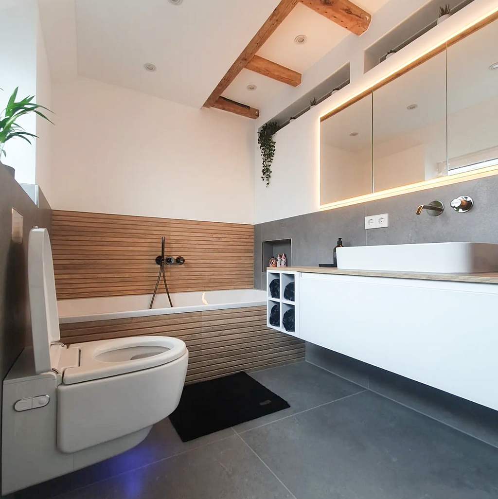 Referenzbad weiss, grau, Holz, SHT Haustechnik, Ditzingen