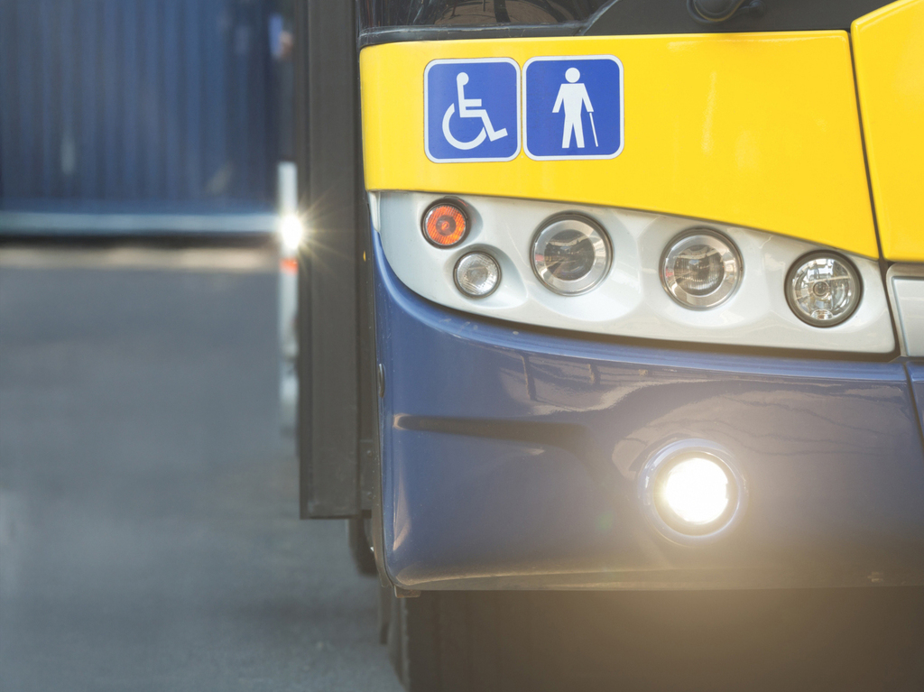 Öffentlicher Verkehr (ÖPNV)