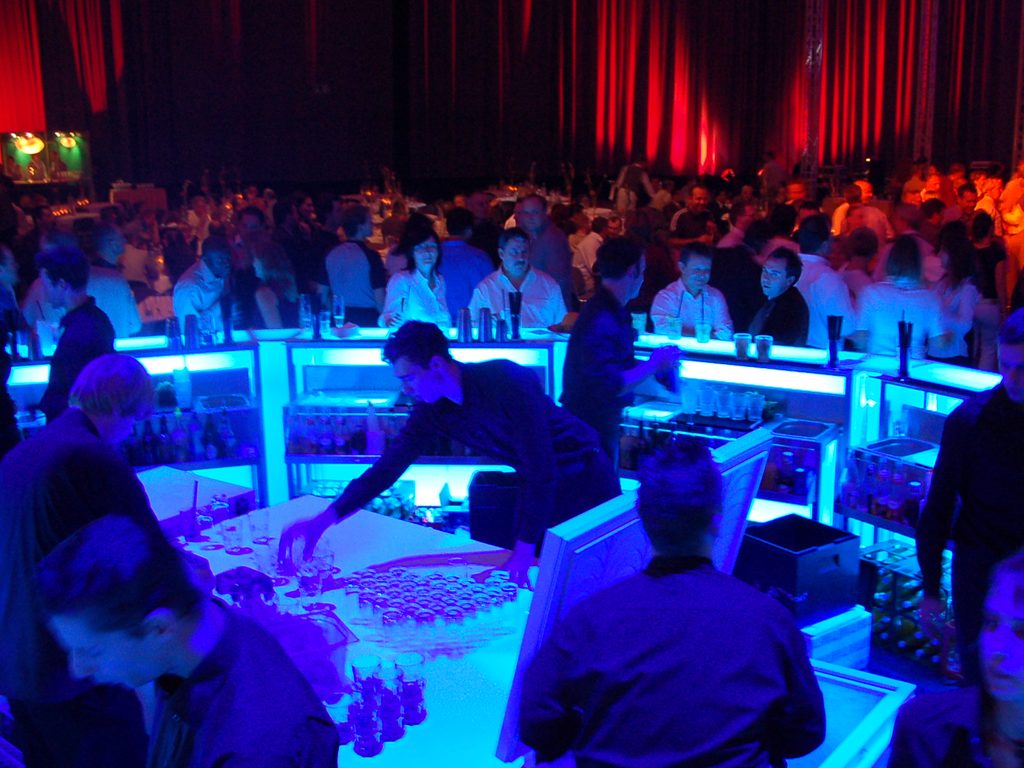 Cocktail Catering Bar mit Barkeepern