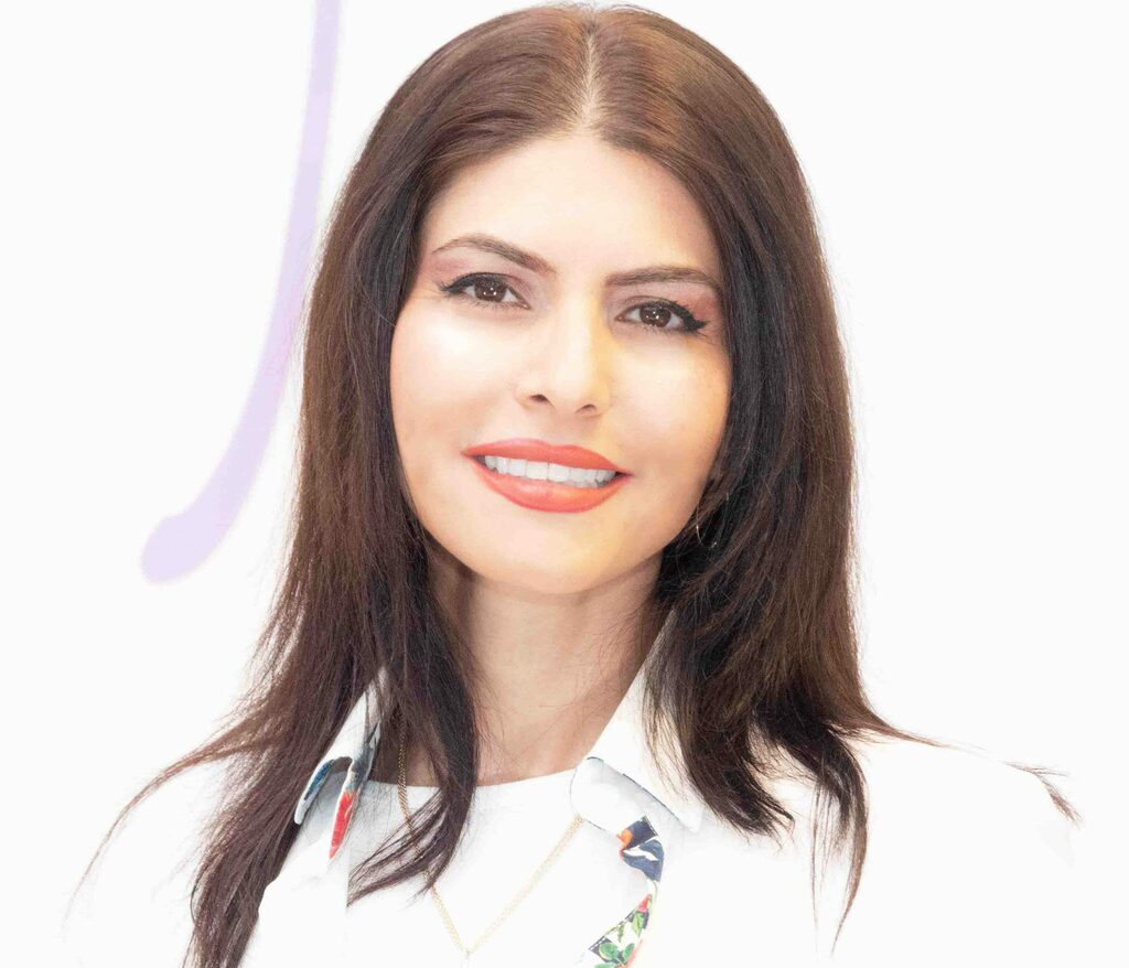 Frau Dr. med. dent. Maryam Pezeshgi