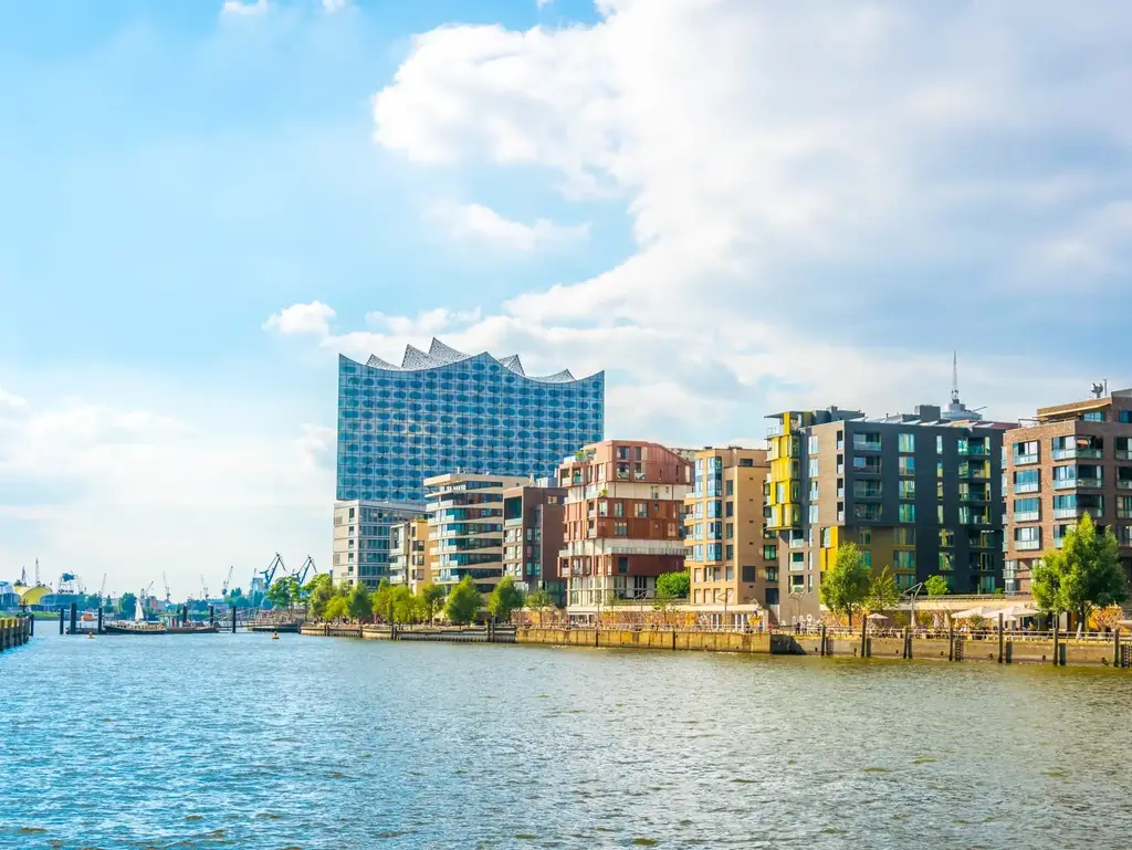 Hamburg Sicht von der Elbe