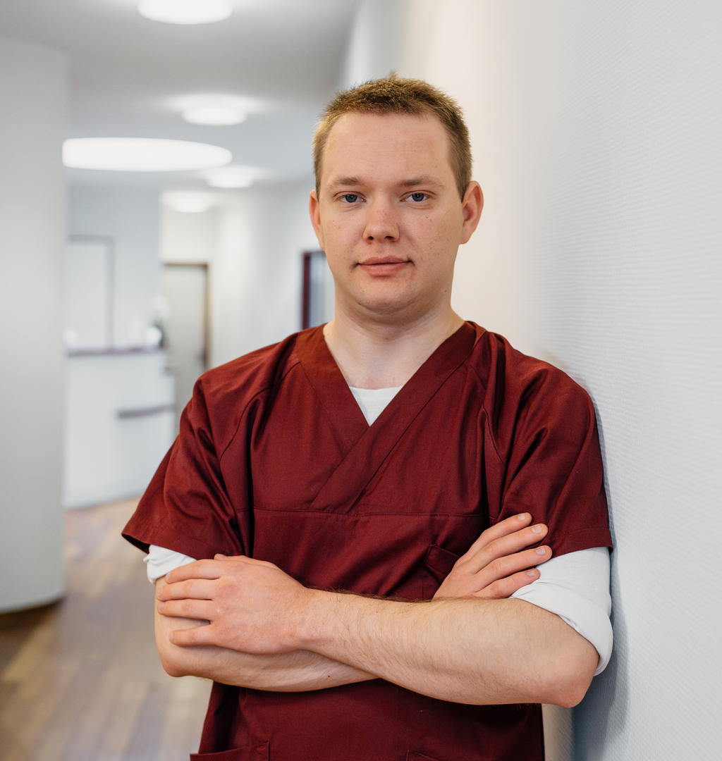 Teammitglied der Zahnarztpraxis