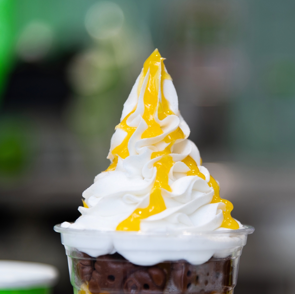 Yoghurt Becher
