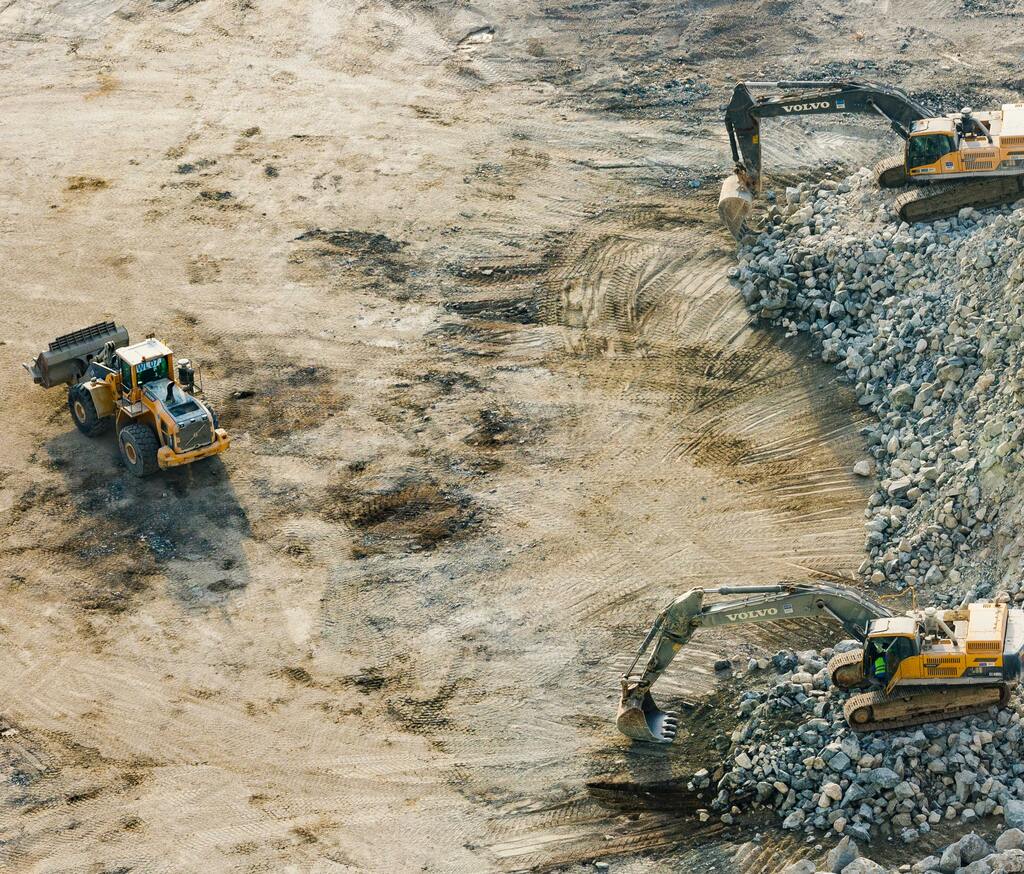 Large Scale Land Clearing in Action