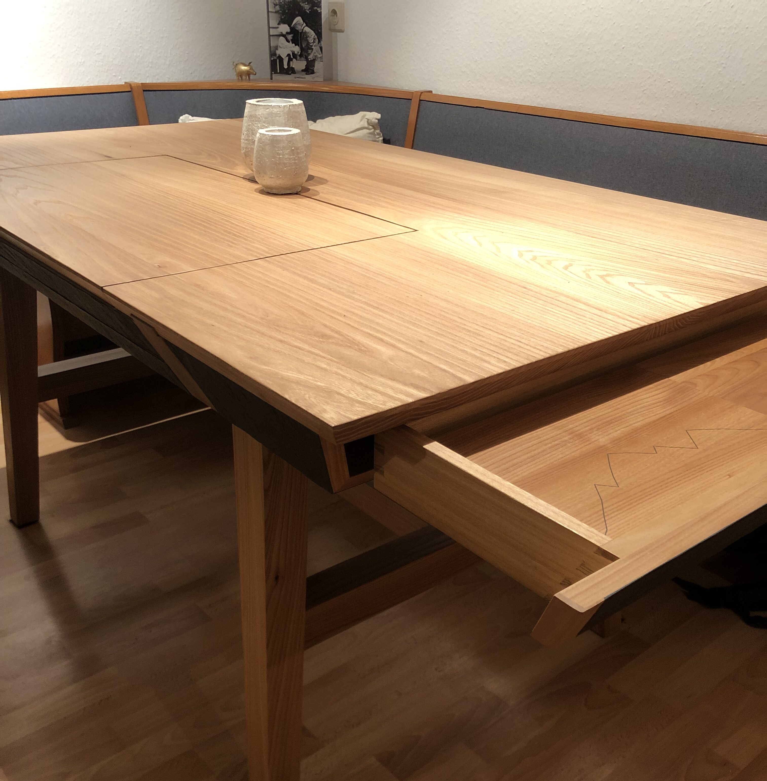 Individueller Esstisch