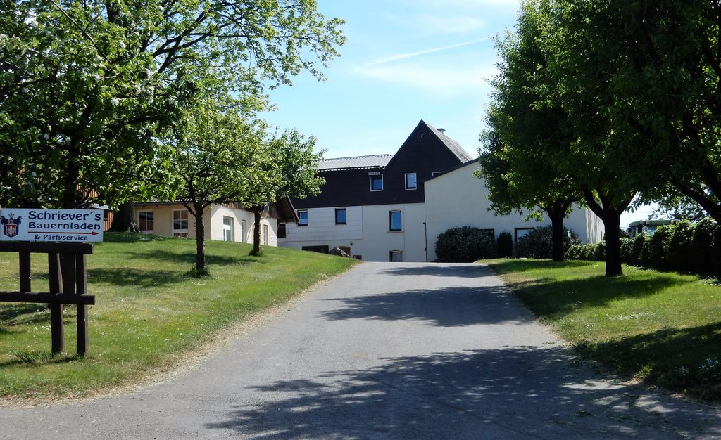 Einfahrt Schriever's Bauernladen Kierspe