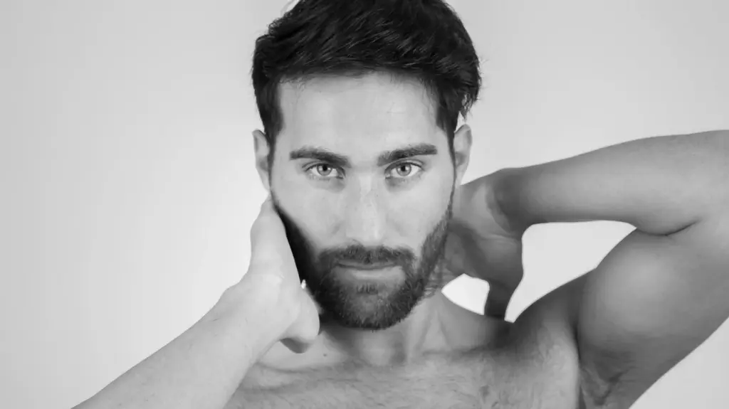 Portraitfoto Mann mit Bart