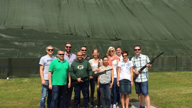 Team Event beim Tontaubenschießen in der Nhe von Hamburg