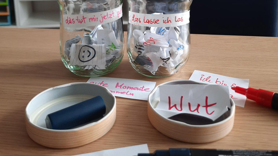 Gläser für Zettel zum loslassen