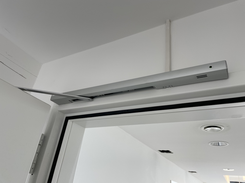 WARTUNG VON BRANDSCHUTZTÜREN UND FESTSTELLANLAGEN  IN MÜNCHEN UND GANZ BAYERN