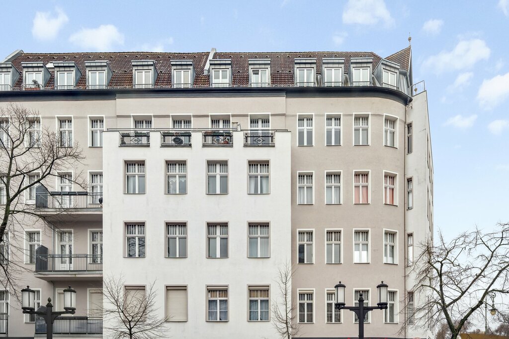 Dachgeschosswohnung in Charlottenburg 160m² Wohnfläche | 5 Zimmer