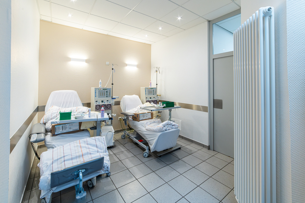 Behandlungsraum mit Dialyseplätzen