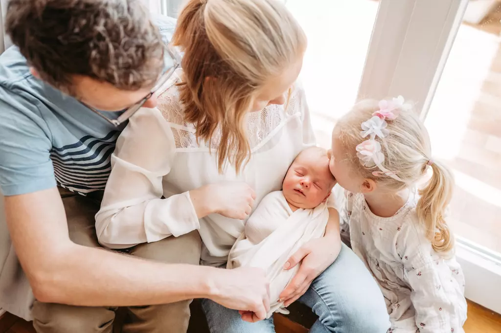 Ein Neugeborenen Shooting in Berlin-Steglitz mit Geschwister