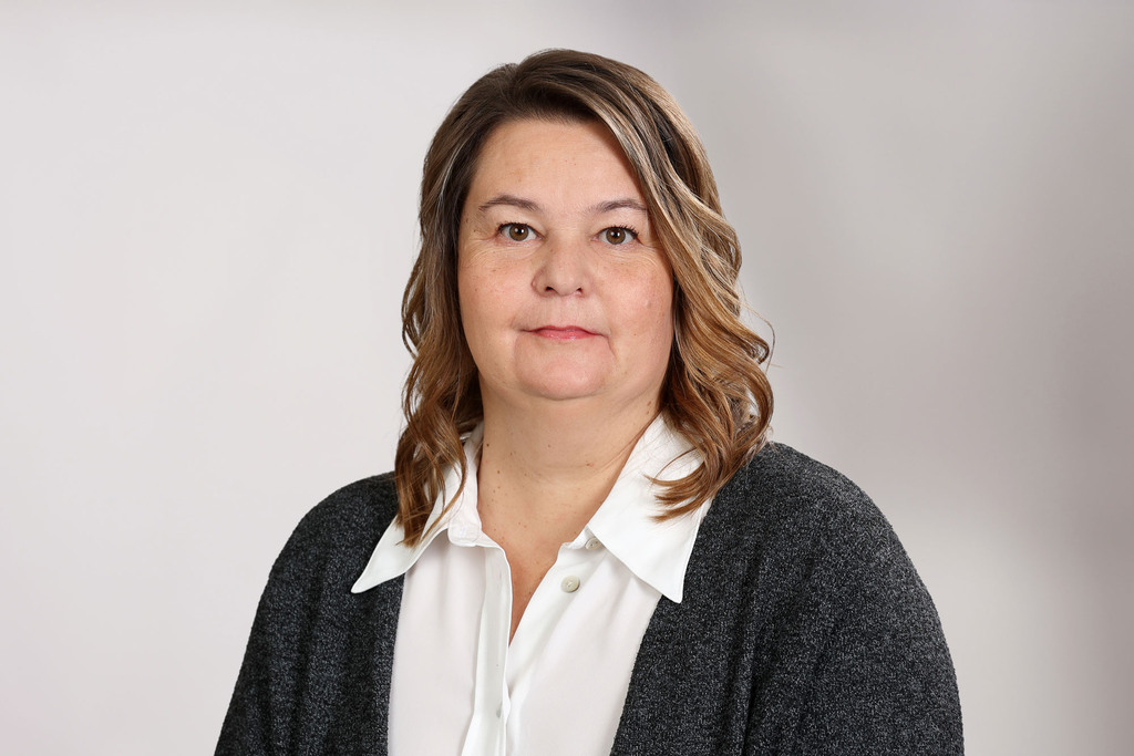 Patricia Cadosch Curvéer Immobilien, Treuhand, Verwaltung, Steuern,