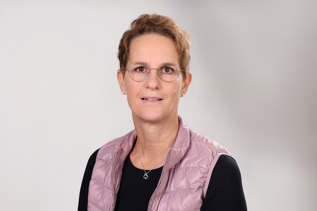 Britta Iseppir, Curvéer Immobilien, Ferienzentrum Soleval, Verwaltung