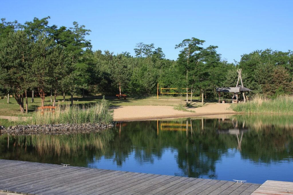 See- und Waldresort Gröbern: Badestrand