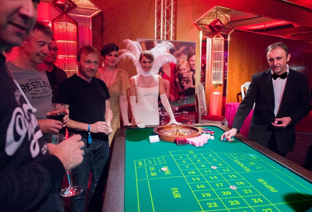 Roulette Tisch beim mobilen Casino in Dortmund mit professioneller Casino Ausstattung