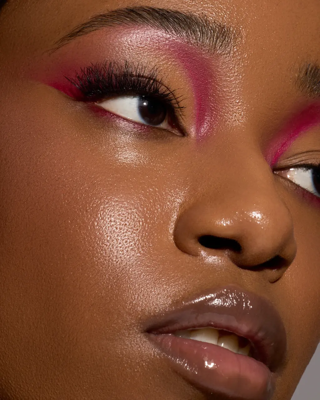 schönes Model mit besonderem Make up von Chiara Chiaverini
