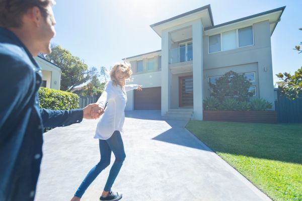Erfahren Sie mehr zu unseren Immobilienangeboten