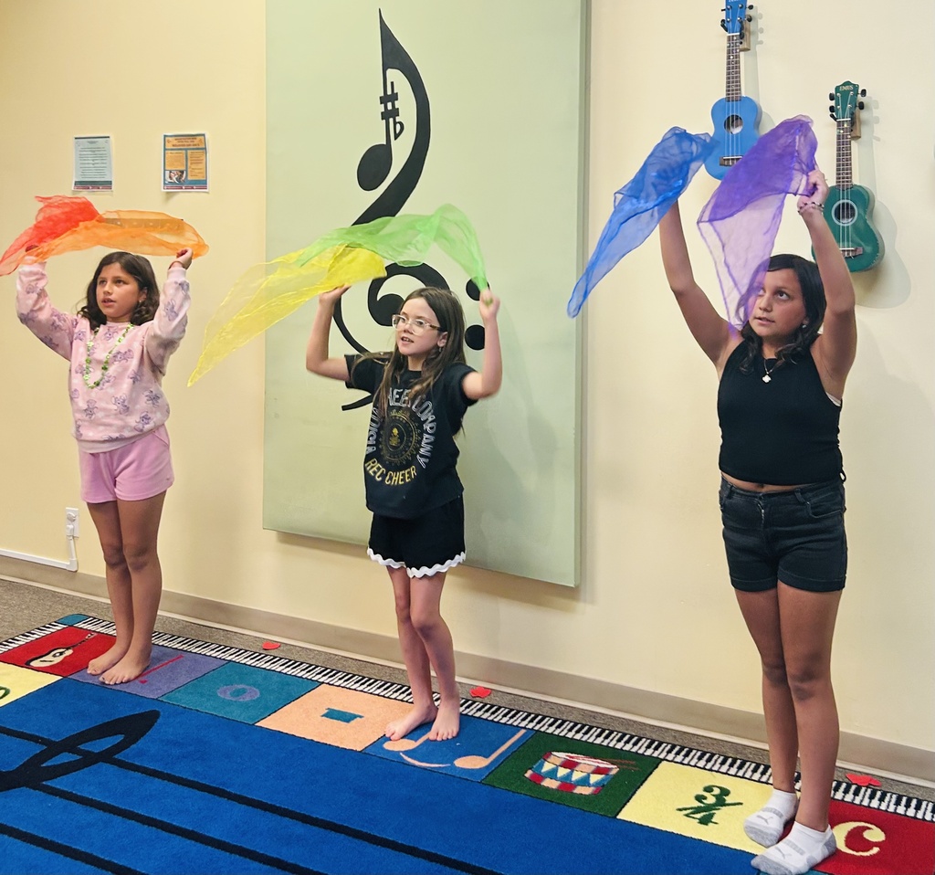 Kids in a group music lesson