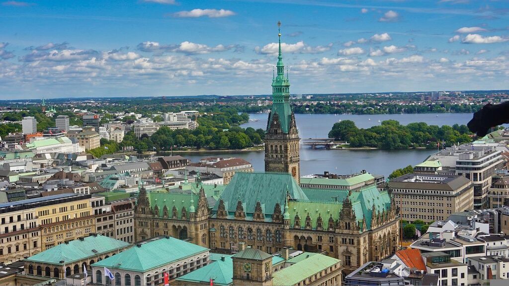 Clipper Boardinghouses -  Hamburg Holzhafen - sightseeing