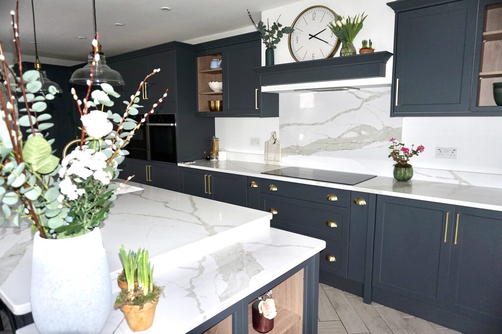MARBLE SURFACES