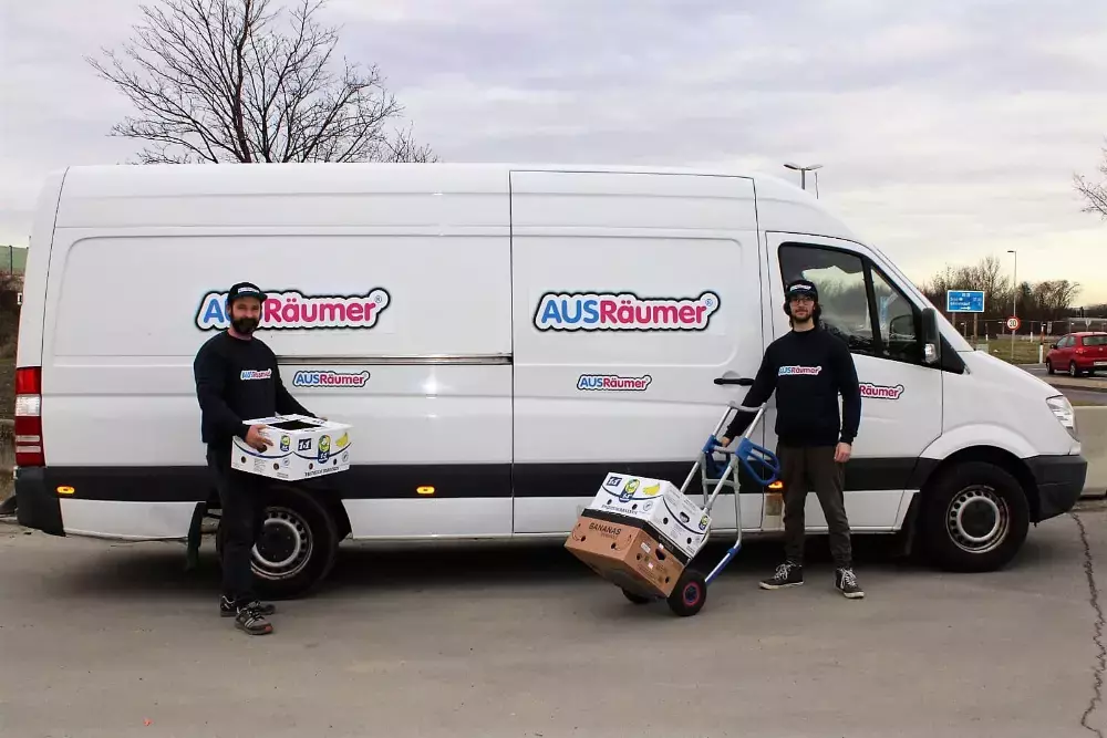 Entrümpelungen Mitarbeiter Firma Ausräumer