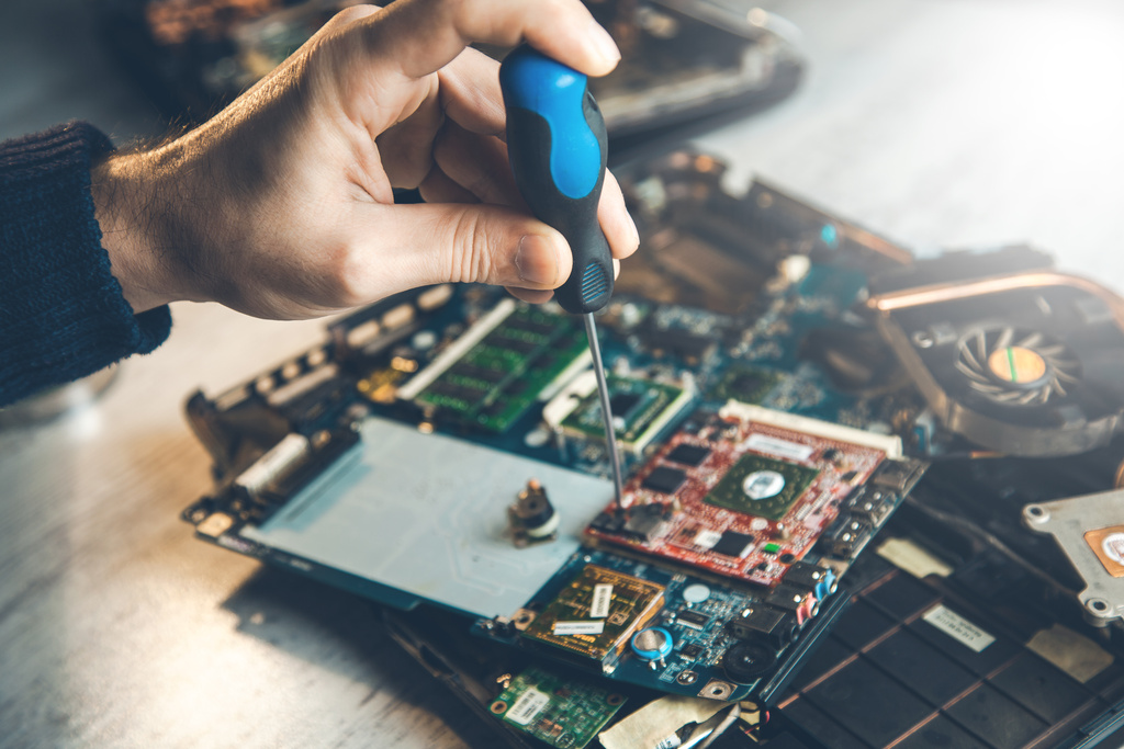 Ein PC wird repariert