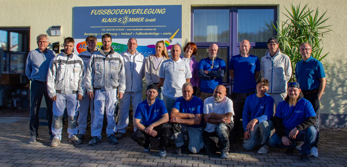 Team Fussbodenverlegung Sommer