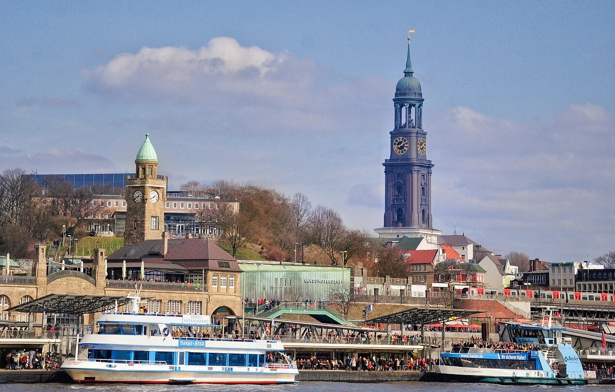 Clipper Boardinghouses - Hamburg Michel