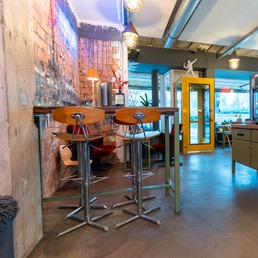 Sichtestrich im Café Human in Aschaffenburg