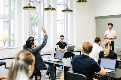 PromptGorillas Lars van Gils