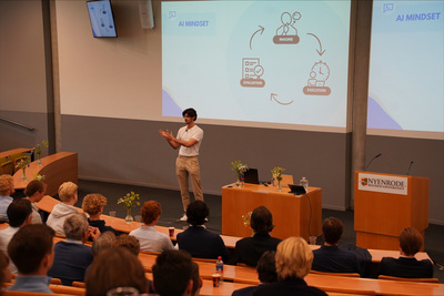 PromptGorillas Lars van Gils