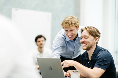 PromptGorillas Lars van Gils