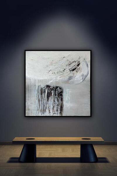 einatmen - ausatmen 2025 aus der Serie 'Asche und Licht - Gelassenheit'' 100 x 100 inkl. Rahmen für 2.900 Euro