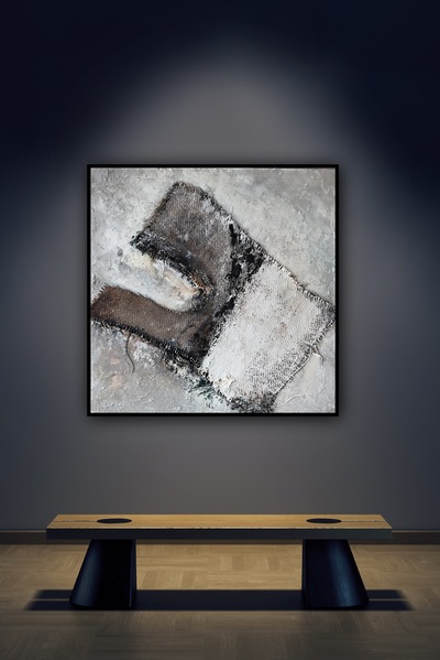 'Der Buchstabe Kaph' 2025 aus der Serie 'Sack und Asche'' 80 x 80 für 1.600 Euro