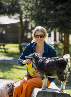 Von einem Gast geteilt: Frau im Tierpark