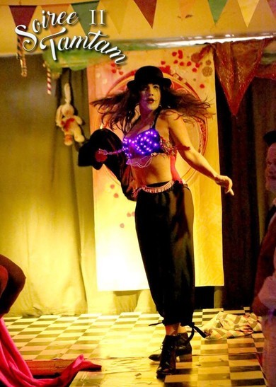 LED bra anna venture