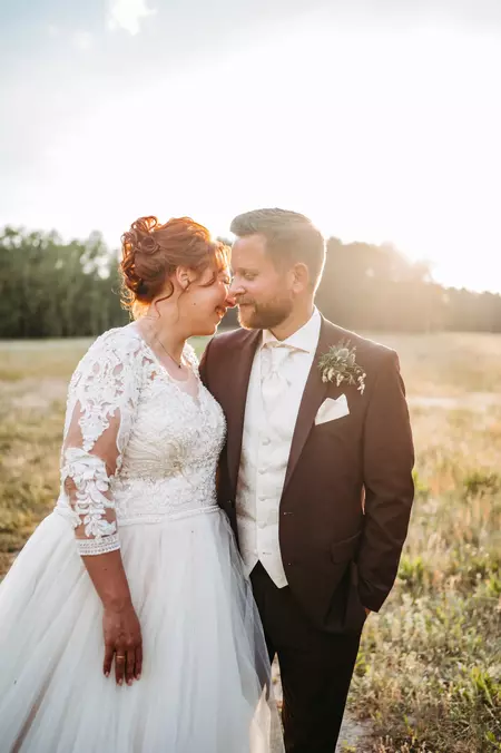 Hochzeitsfotografie in Berlin mit einem Brautpaar. 