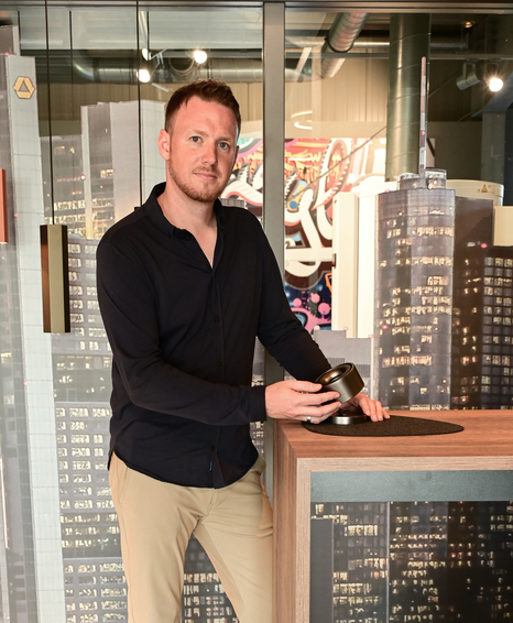 Marcel Schreck, Inhaber von Atmoslicht mit über 20 Jahren Erfahrung für professionelle Beleuchtungssysteme