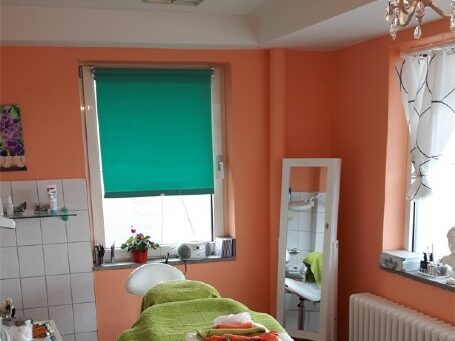 Behandlungsraum Schönheitssalon Harmonie
