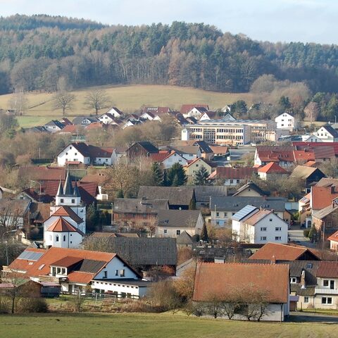 Tal-Roter-Berg-Neubürg-schnitt © Gemeinde Glashütten